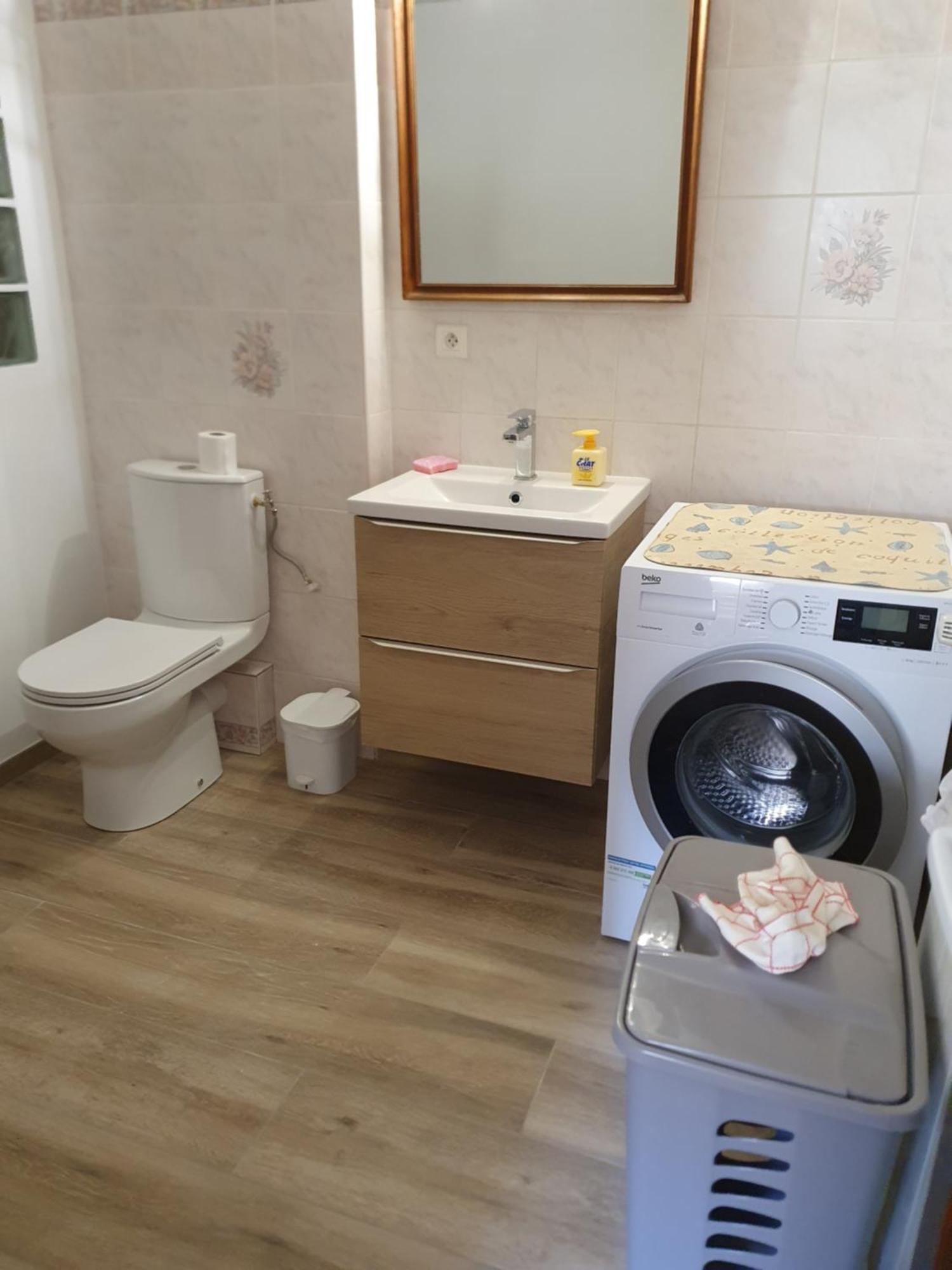 Appartement T2 bas de villa avec jardinet au calme proche mer La Seyne-sur-Mer Extérieur photo