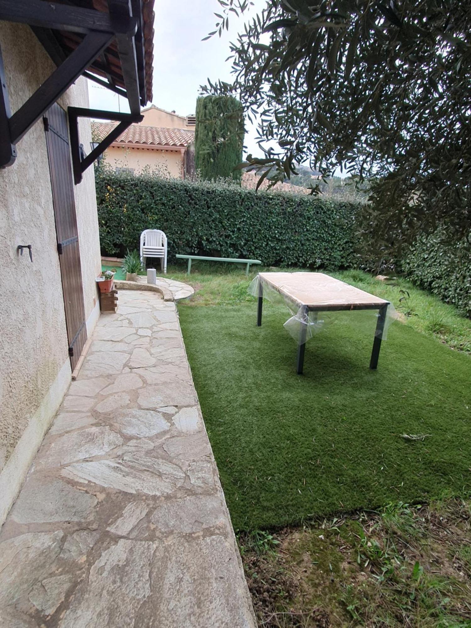 Appartement T2 bas de villa avec jardinet au calme proche mer La Seyne-sur-Mer Extérieur photo